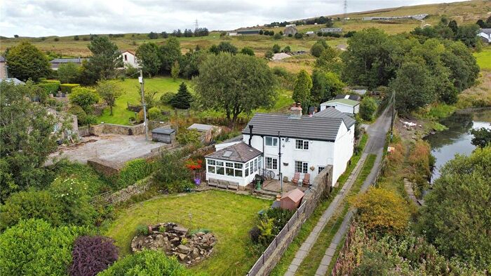 3 Bedroom Detached House For Sale In Railgate, Bacup, Rossendale, OL13