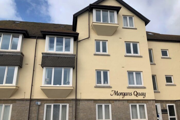 1 Bedroom Flat To Rent In Morgans Quay, Strand, Teignmouth, Devon, TQ14