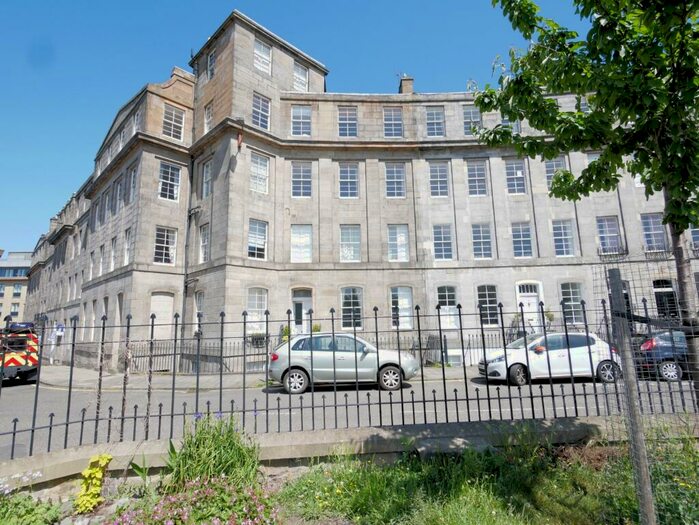 2 Bedroom Flat To Rent In Gardners Crescent, West End, Edinburgh, EH3