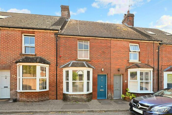 2 Bedroom Terraced House To Rent In Woodview, Arundel, BN18