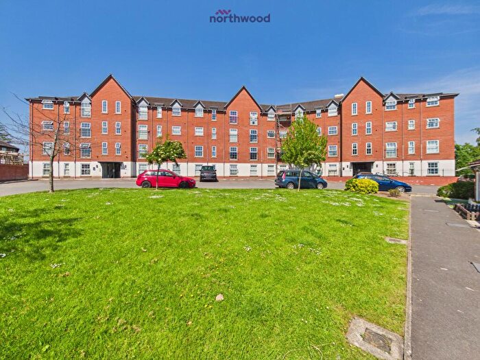 2 Bedroom Flat For Sale In Llys Nantgarw, Wrexham, LL13