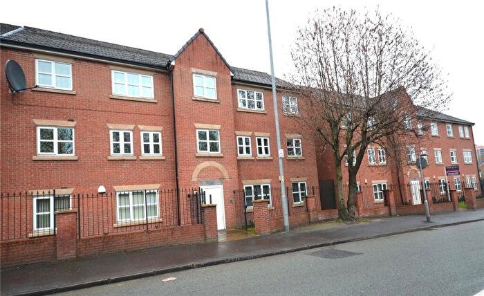 2 Bedroom Apartment To Rent In B Queens Road, Monsall, Manchester, M40