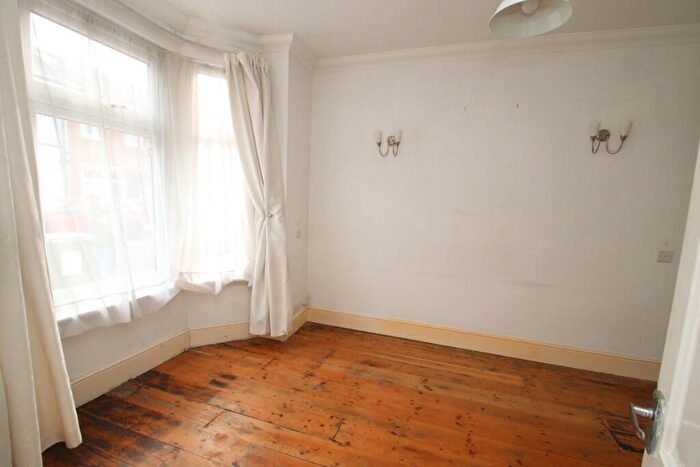 2 Bedroom Terraced House For Sale In Bath Road, Portsmouth, Hampshire, PO4
