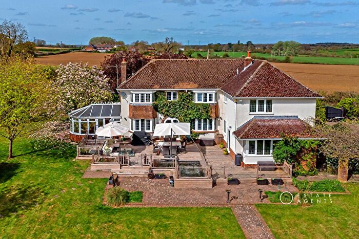 5 Bedroom Detached House For Sale In Barretts End, Leckhampstead, MK18