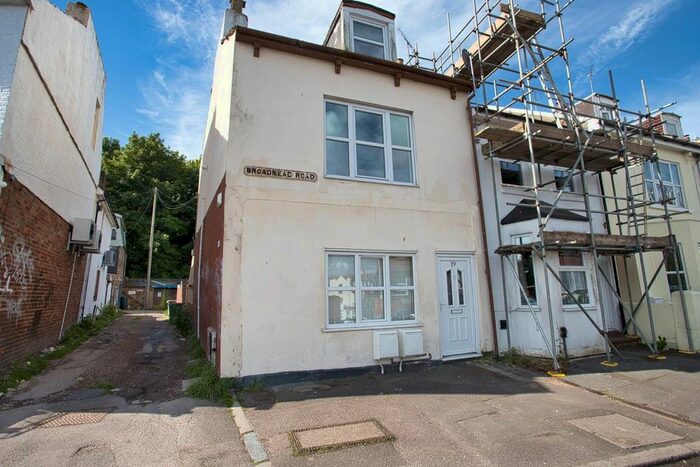 2 Bedroom Maisonette To Rent In Broadmead Road, Folkestone, CT19