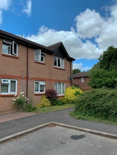 Studio To Rent In Kings Road, Petersfield, GU32