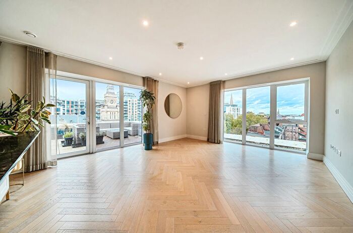 3 Bedroom Flat For Sale In Filmworks Walk, Ealing, W5