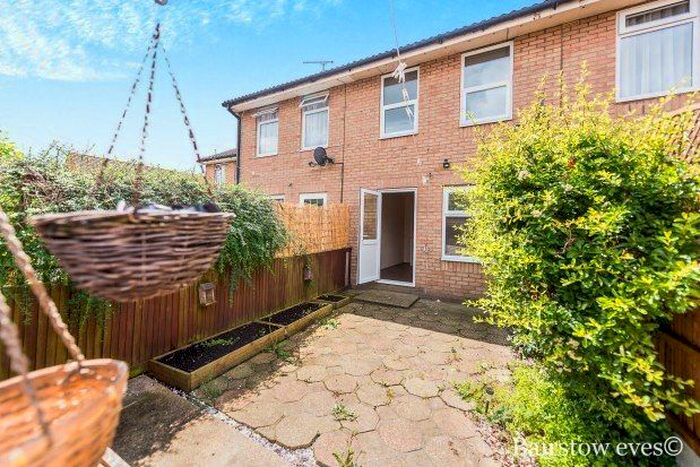 2 Bedroom Property To Rent In Elizabeth Close, Tilbury RM18