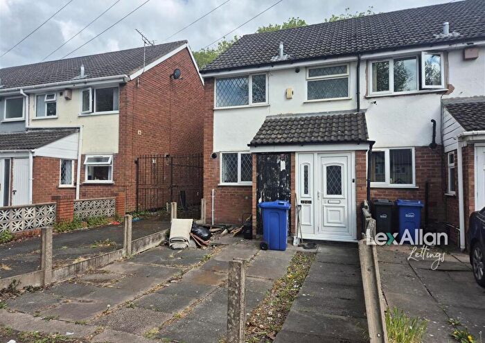 3 Bedroom End Of Terrace House To Rent In Stourbridge Road, Dudley, DY1