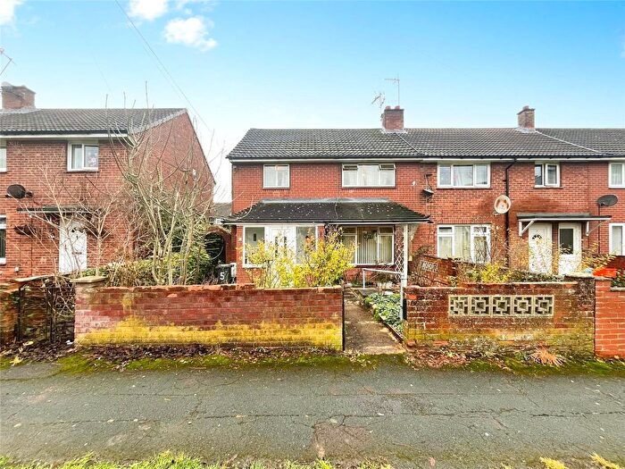 3 Bedroom End Terrace House For Sale In Imber Walk, Swindon, Wiltshire, SN2