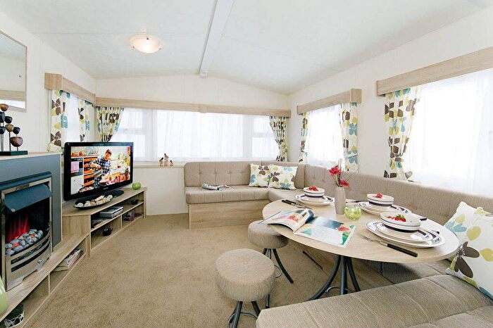 2 Bedroom Park Home For Sale In Seal Bay Resort – West Sussex, PO20