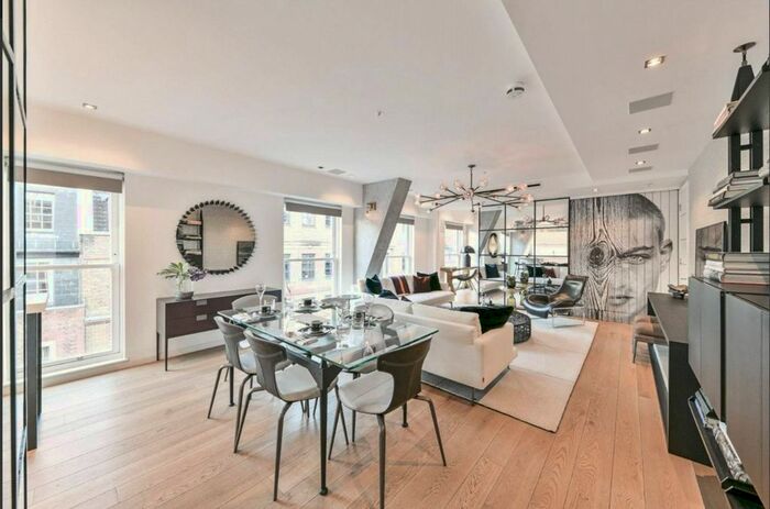 3 Bedroom Flat To Rent In Aldwych Chambers, West End, London, WC2R