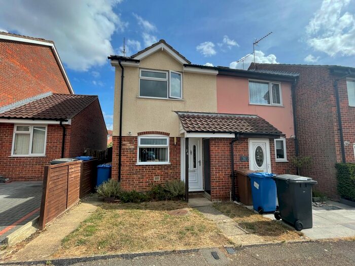 2 Bedroom Semi-Detached House To Rent In Foden Avenue, Ipswich, IP1