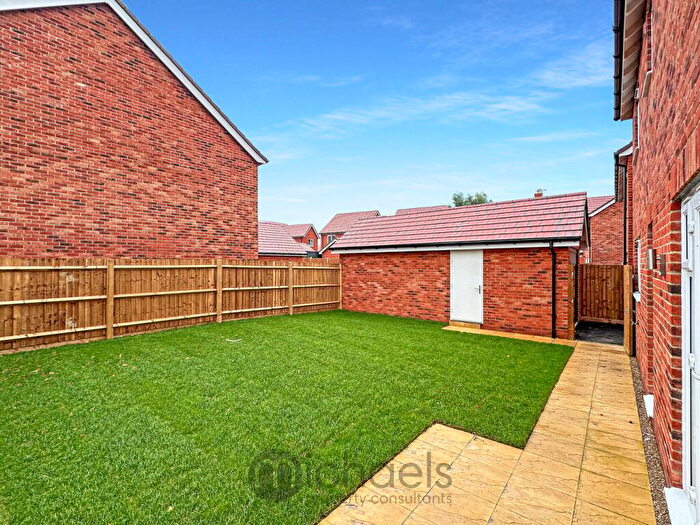 4 Bedroom Detached House For Sale In Brood Chase, Fordham Heath, Colchester, CO3