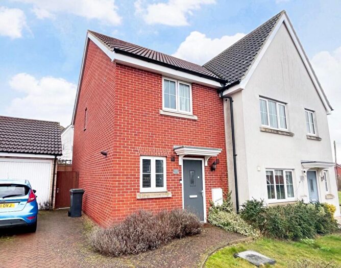2 Bedroom Semi Detached House For Sale In Osprey Drive, Stowmarket, IP14