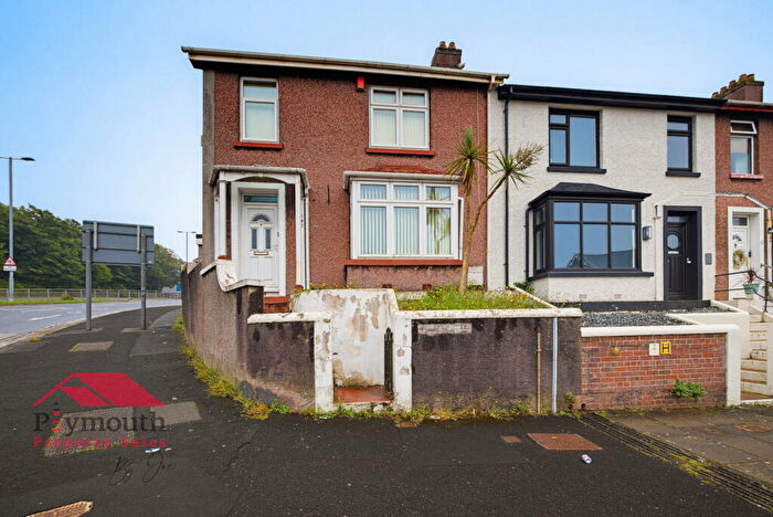 3 Bedroom End Of Terrace House For Sale In Browning Road, Plymouth, PL2
