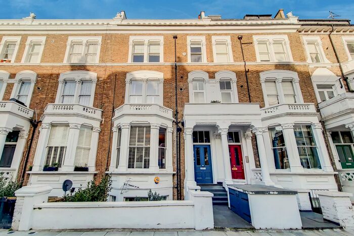 2 Bedroom Flat To Rent In Sinclair Road, London, W14