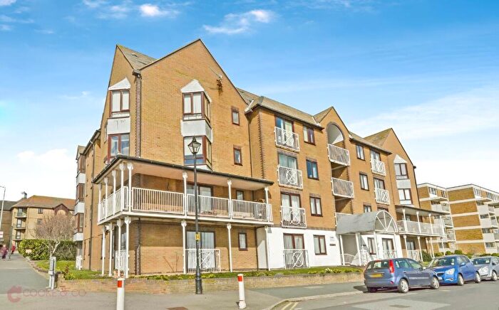1 Bedroom Property For Sale In Victoria Parade, Ramsgate, CT11