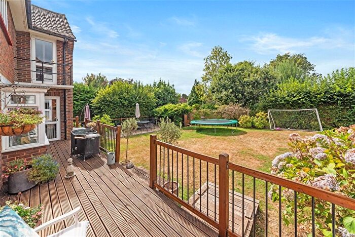 6 Bedroom Detached House For Sale In The Ridgeway, Tonbridge, Kent, TN10