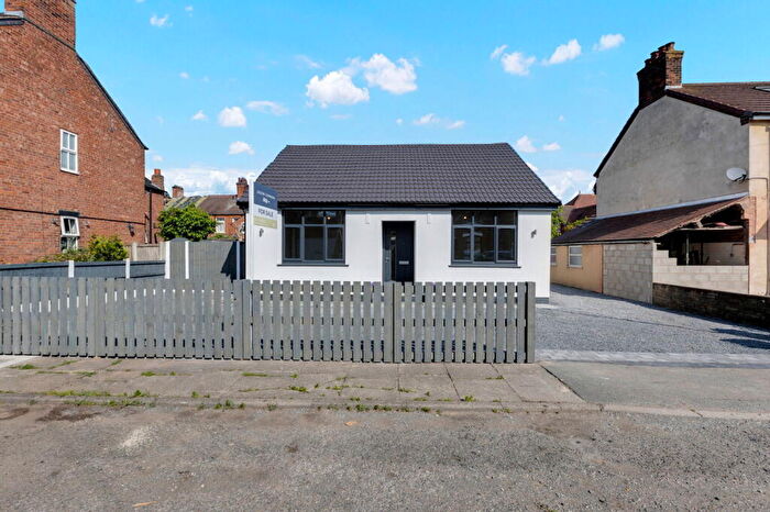 3 Bedroom Detached House For Sale In Bradwall Street, Sandbach, CW11