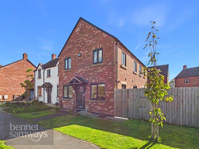 3 Bedroom Semi-Detached House For Sale In Elms View, Hulland Ward, DE6