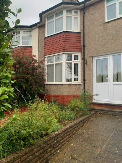 3 Bedroom Semi-Detached House To Rent In Dinerth Road, Rhos On Sea, LL28