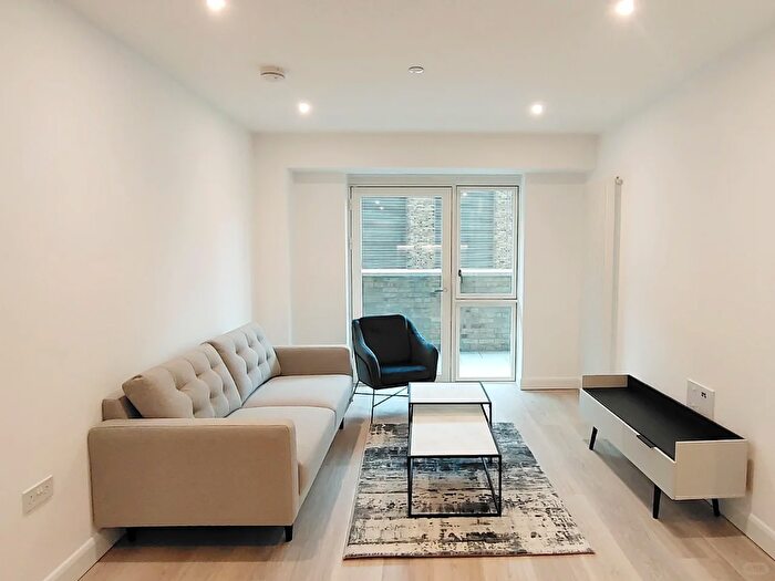 2 Bedroom Property To Rent In Western Gateway, London, E16