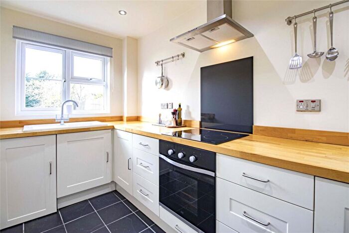 2 Bedroom Apartment To Rent In Mansell Court, Shinfield Road, Reading, Berkshire, RG2