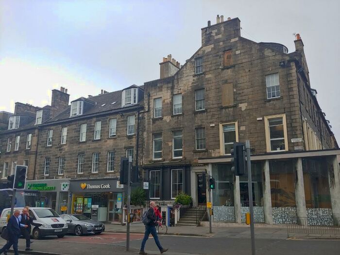 4 Bedroom Flat To Rent In Hanover Street, City Centre, Edinburgh, EH2
