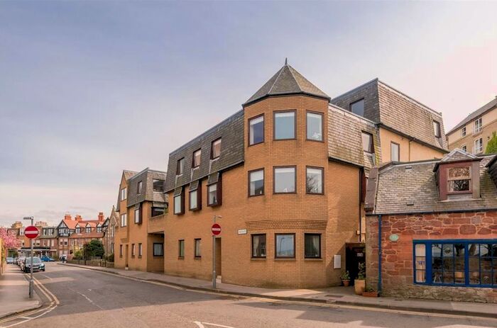 3 Bedroom Flat To Rent In Westgate Court, North Berwick, East Lothian, EH39
