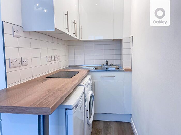 Apartment For Sale In Sweda Court, Chesham Street, Kemptown, Brighton, BN2