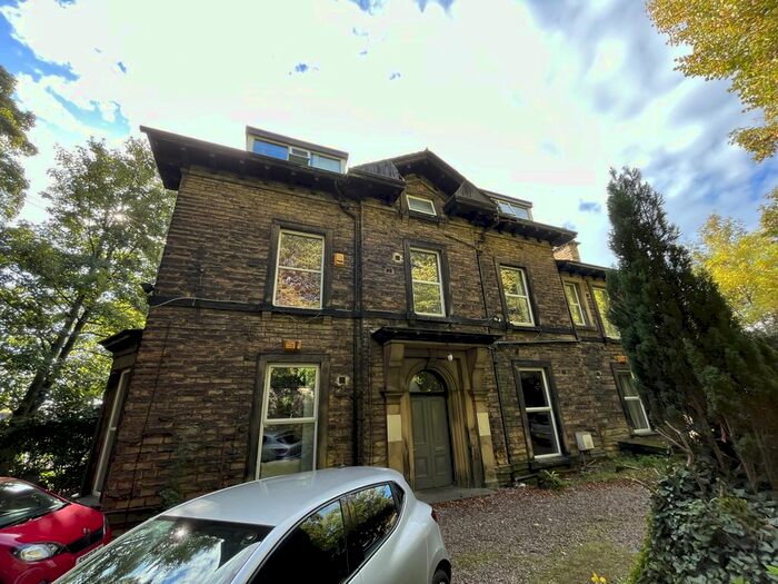 12 Bedroom Terraced House To Rent In Grosvenor Road, Leeds, LS6