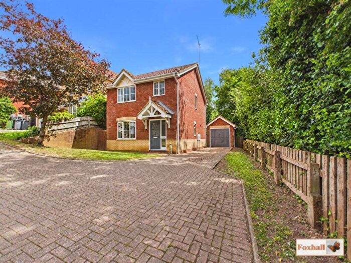 3 Bedroom Detached House For Sale In Kelvedon Drive, Rushmere St. Andrew, Ipswich, IP4