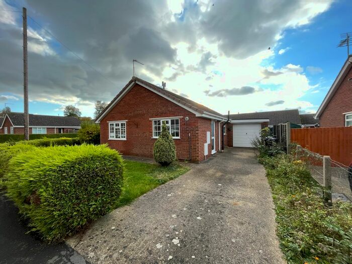 2 Bedroom Detached Bungalow To Rent In Priory Close, Louth, LN11