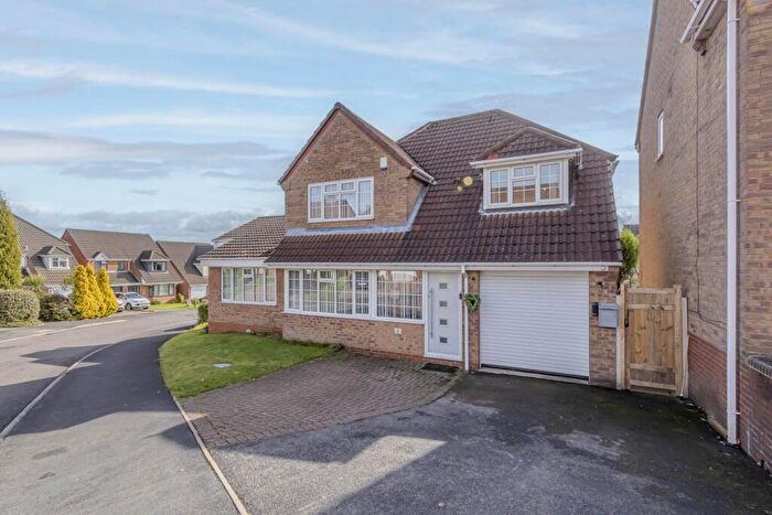 4 Bedroom Detached House For Sale In Willotts Hill Road, Newcastle Under Lyme, ST5