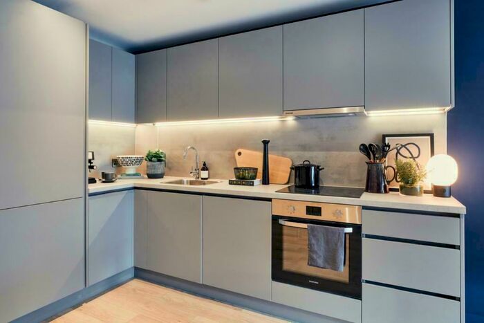 1 Bedroom Apartment To Rent In Solasta Riverside, Clyde Place, Glasgow, G5