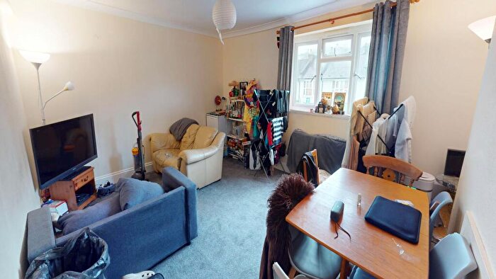 4 Bedroom Maisonette To Rent In Lewes Road, BN2