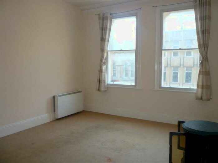 3 Bedroom Apartment To Rent In Erskine Chambers, City Centre, NE1