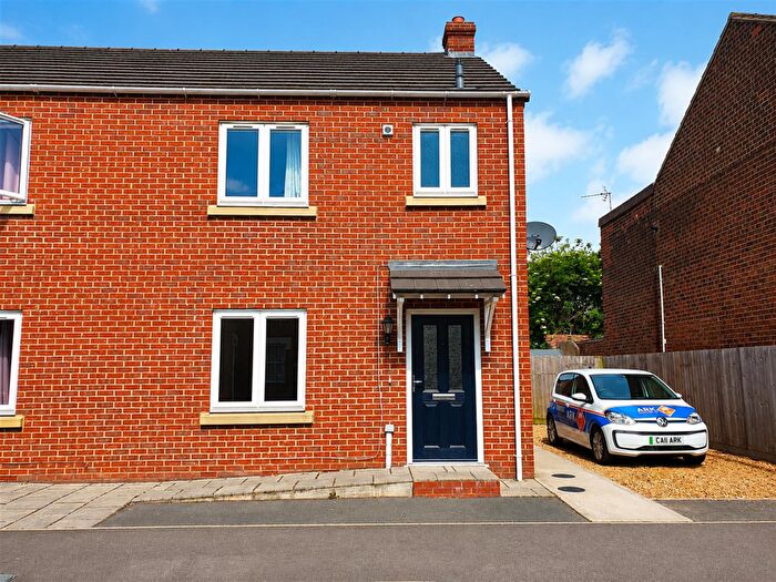 3 Bedroom Semi Detached House To Rent In Green Lane, Spalding, PE11