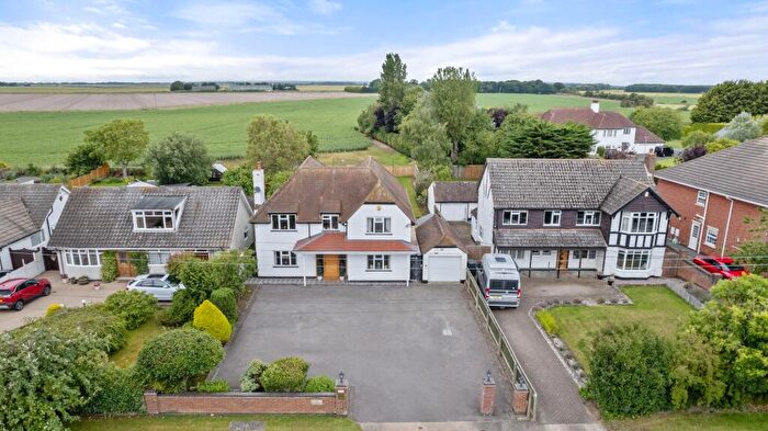 4 Bedroom Detached House For Sale In Drummond Road, Skegness, PE25