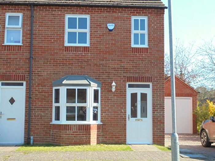2 Bedroom Semi-Detached House To Rent In Ackrill Close, Coningsby, LN4