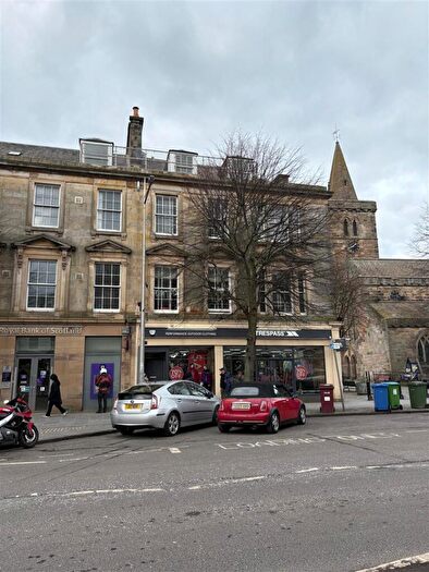 5 Bedroom Flat To Rent In South Street, St. Andrews, KY16