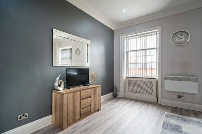 1 Bedroom Flat To Rent In St. Johns North, Wakefield, WF1