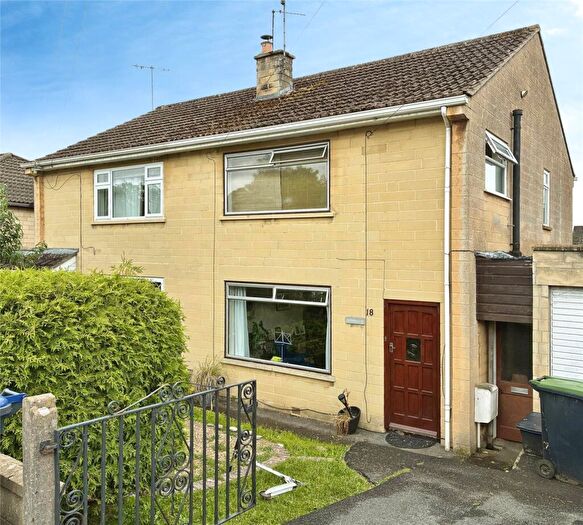 3 Bedroom Semi-Detached House To Rent In Purleigh Road, Corsham, SN13