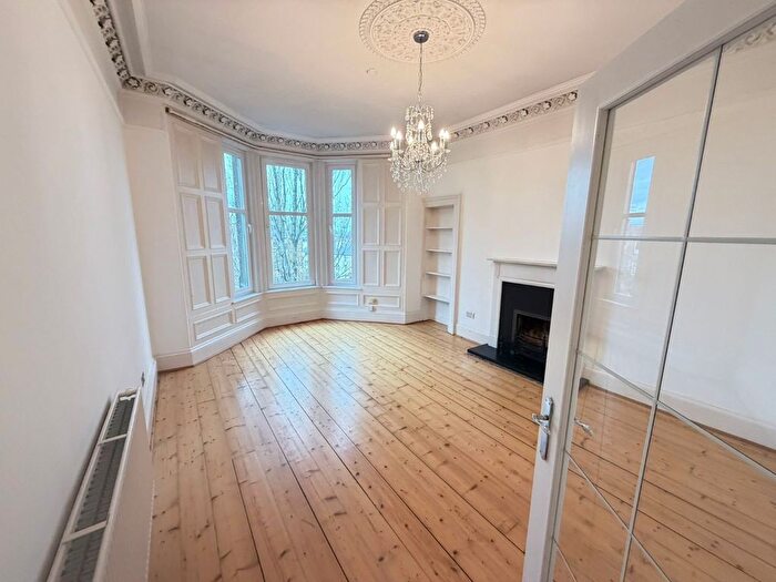 4 Bedroom Flat To Rent In Hermand Terrace, Edinburgh, Midlothian, EH11