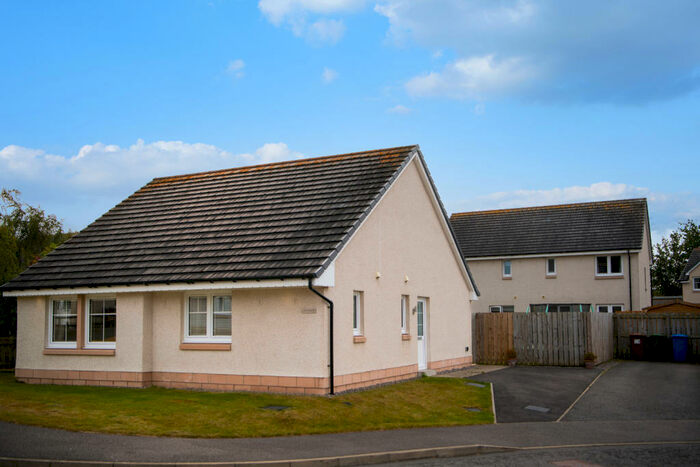 3 Bedroom Bungalow For Sale In Balnabrath Way, North Kessock, Inverness, IV1