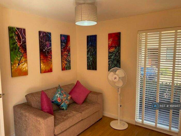 2 Bedroom Semi-Detached House To Rent In Elm Road, Cambridge, CB2