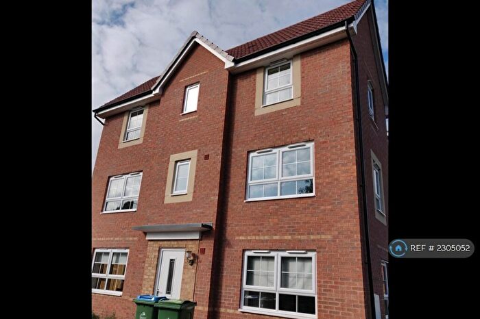 5 Bedroom Semi-Detached House To Rent In Goldcrest Walk, Coventry, CV4