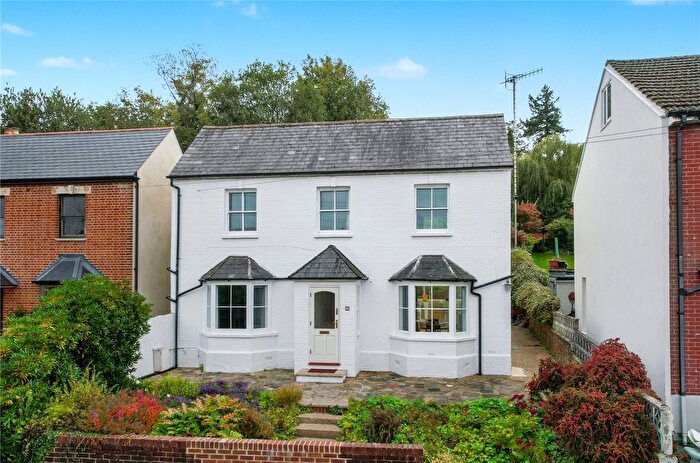 3 Bedroom Detached House For Sale In Longdene Road, Haslemere, Surrey, GU27