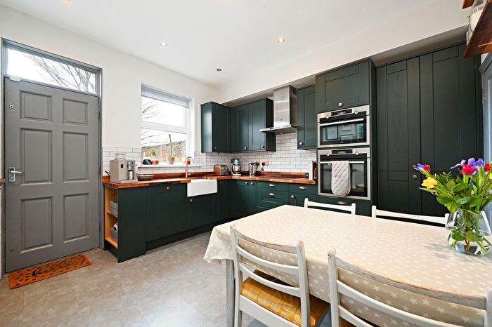 3 Bedroom Terraced House For Sale In Whitehouse Lane, Walkley, Sheffield, S6